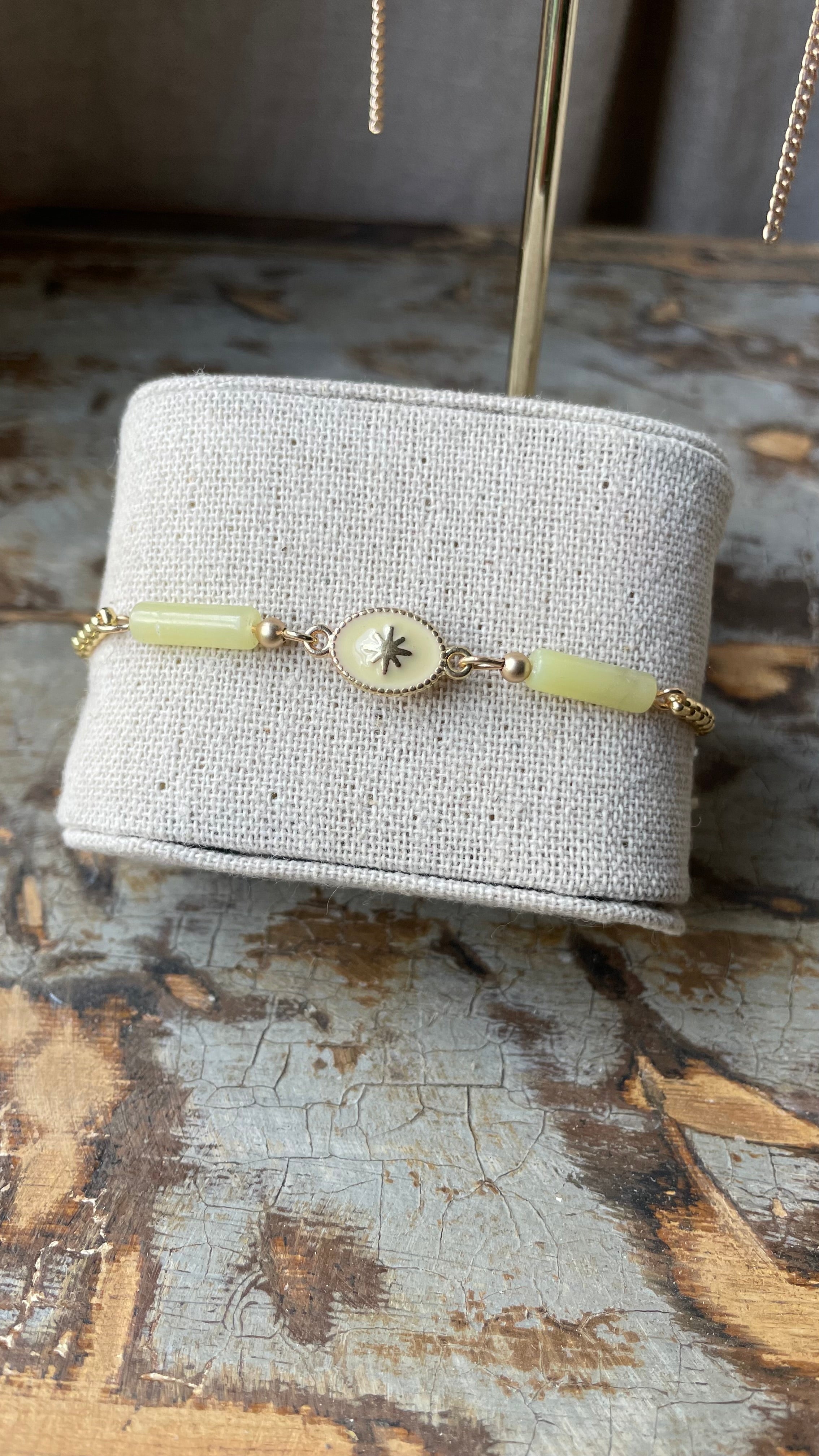 Yellow lime  armband