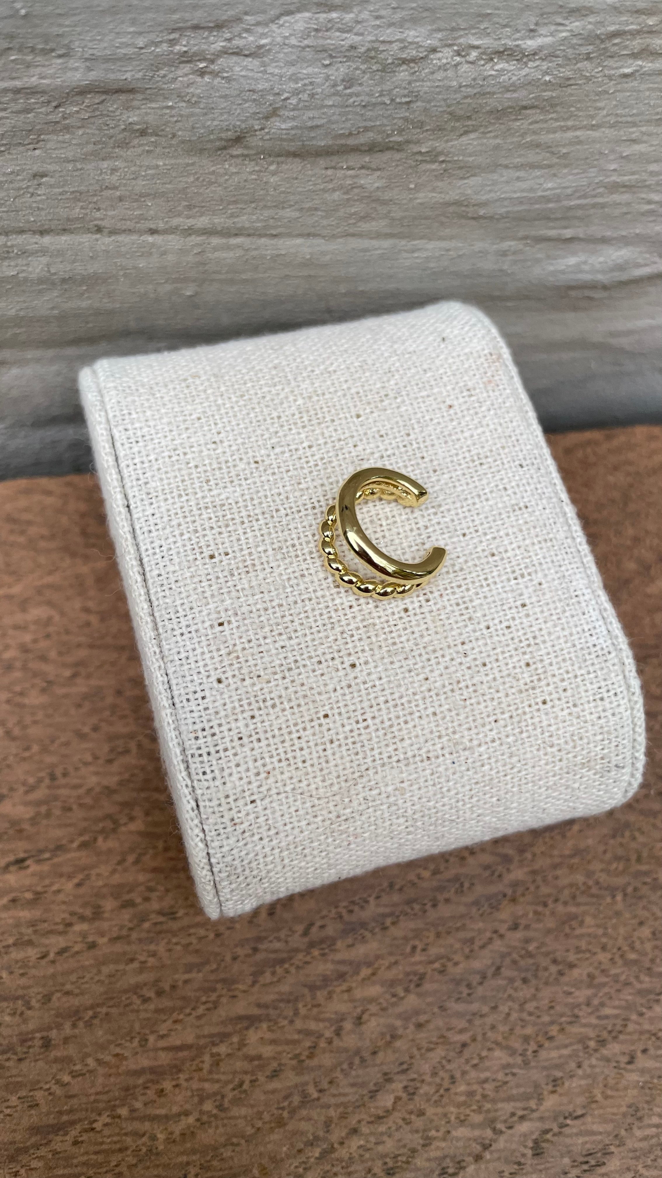 Double cuff