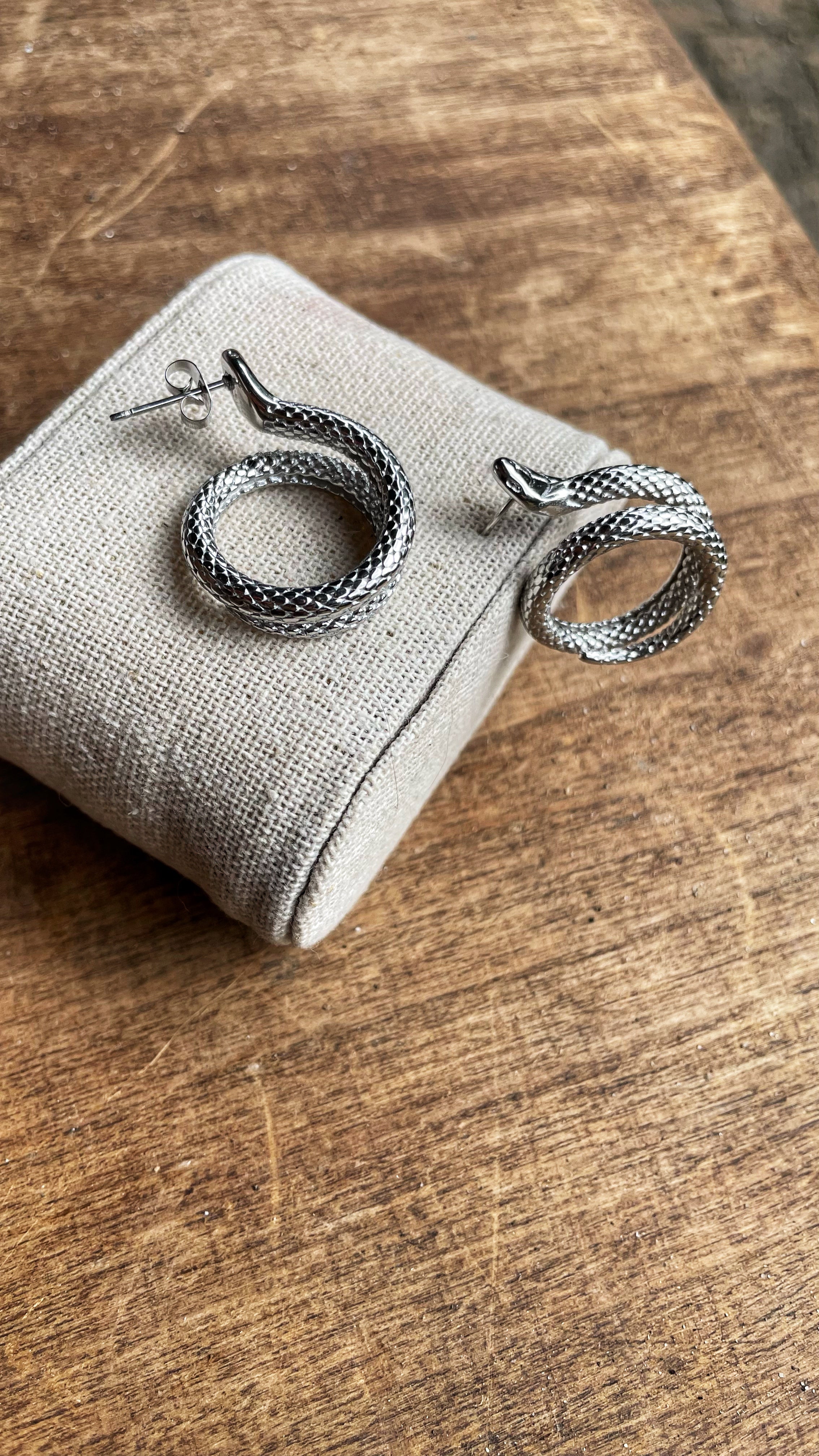 Snake silver