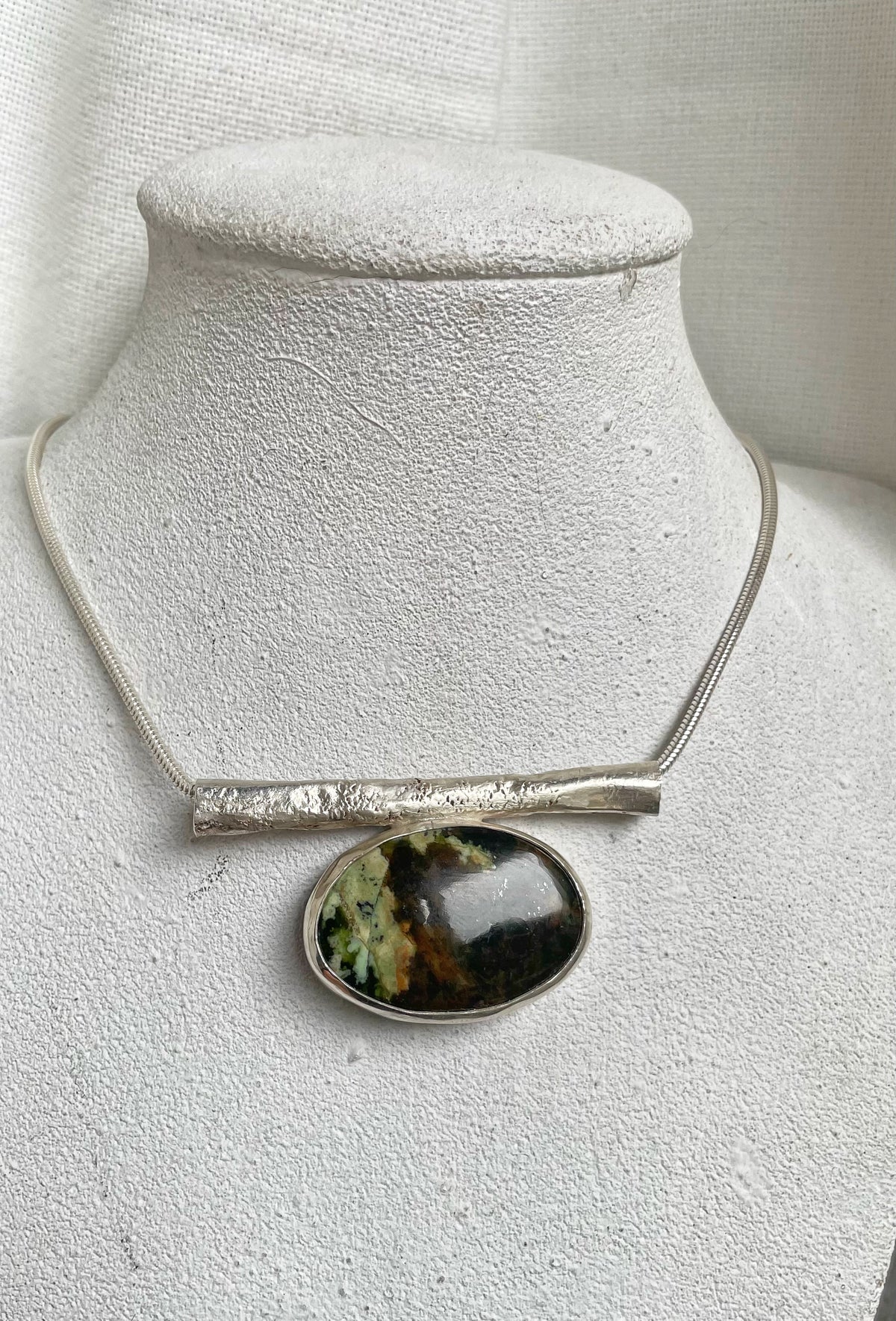 Chrome chalcedony