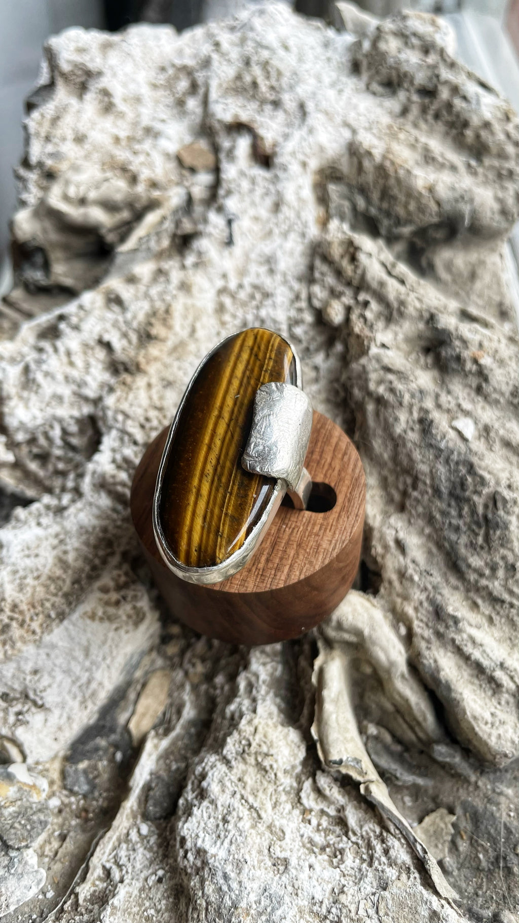 Tiger eye