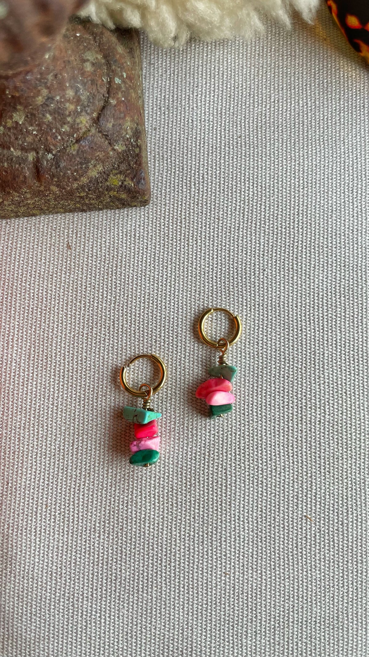 coloured stones