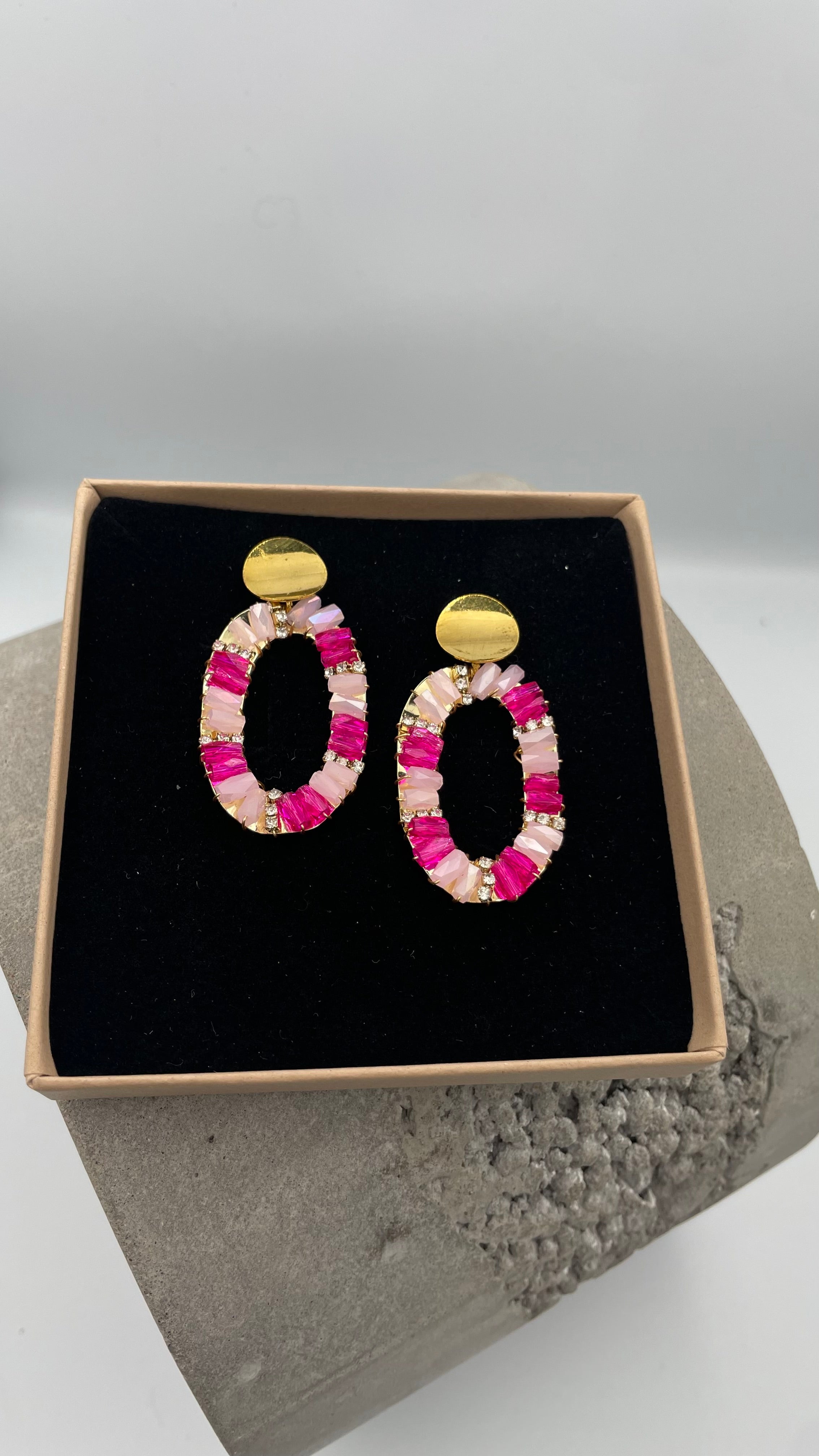 Pink oval
