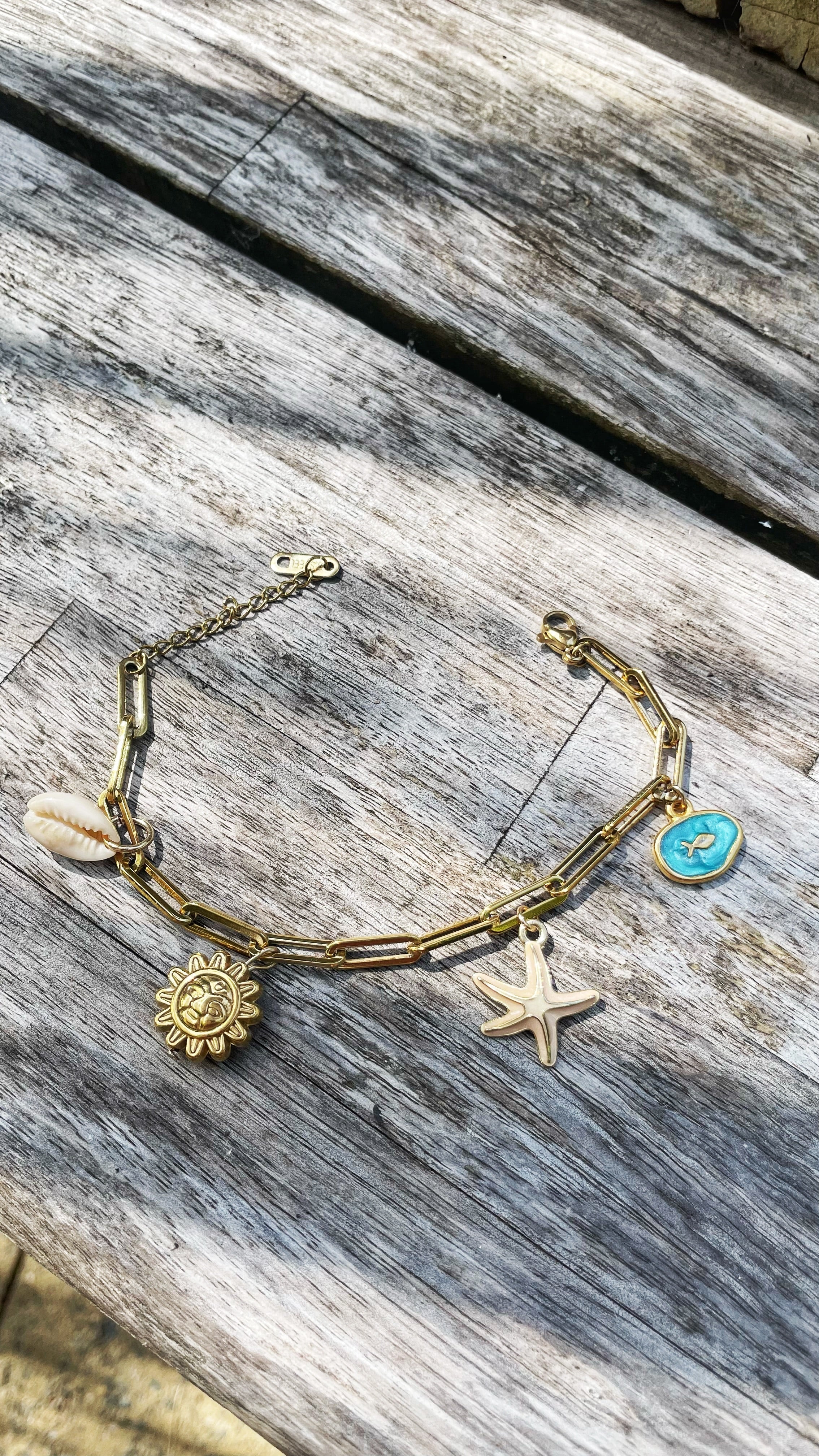 Sea and sun bracelet